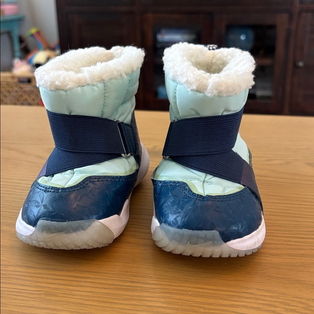 Little Kids' Nike Flex Advance SE Winter Boots DQ7108 400  Sz 7 “pawprints” baby